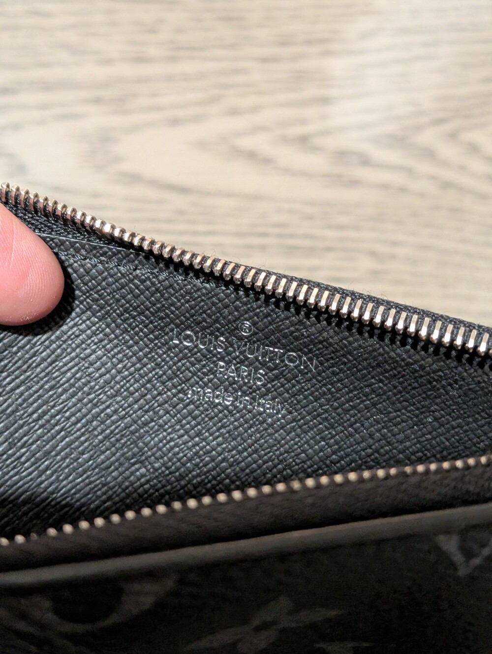 Louis Vuitton Black Monogram Card Holder Wallet - Picture 7 of 16